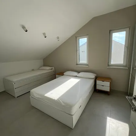 Penthouse Sky Deluxe Apartment Novalja Exterior photo