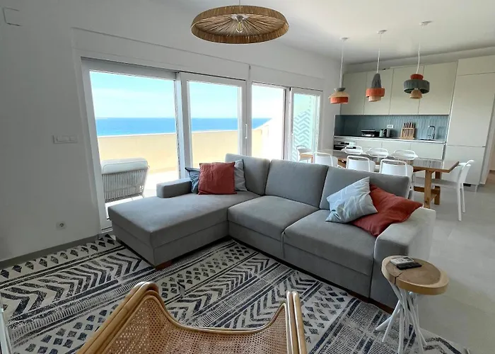 Penthouse Sky Deluxe